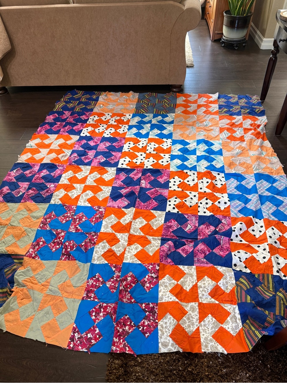 Hand pieced vintage quilt 94x80 Cotton fabric  bedding TOP  ONLY Unfinished